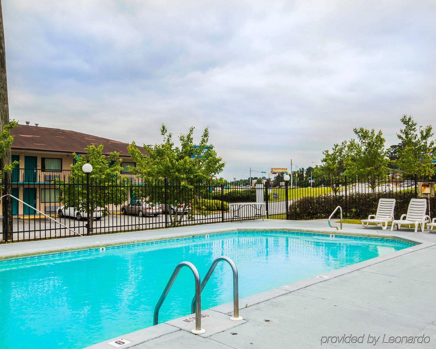 Rodeway Inn Phenix City Exterior photo